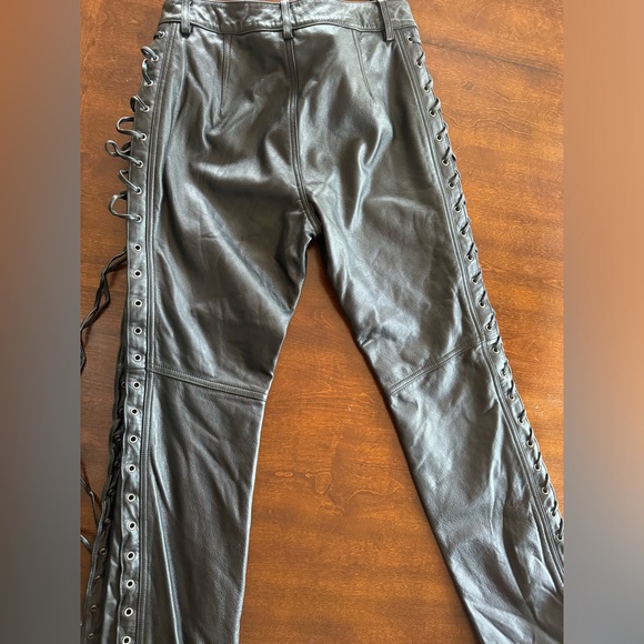 Women’s Harley Davidson Lace Up Genuine Leather Pants. Size 6. - Picture 3 of 5